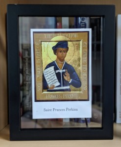 00100lPORTRAIT_00100_BURST20190827190642935_COVER (1)